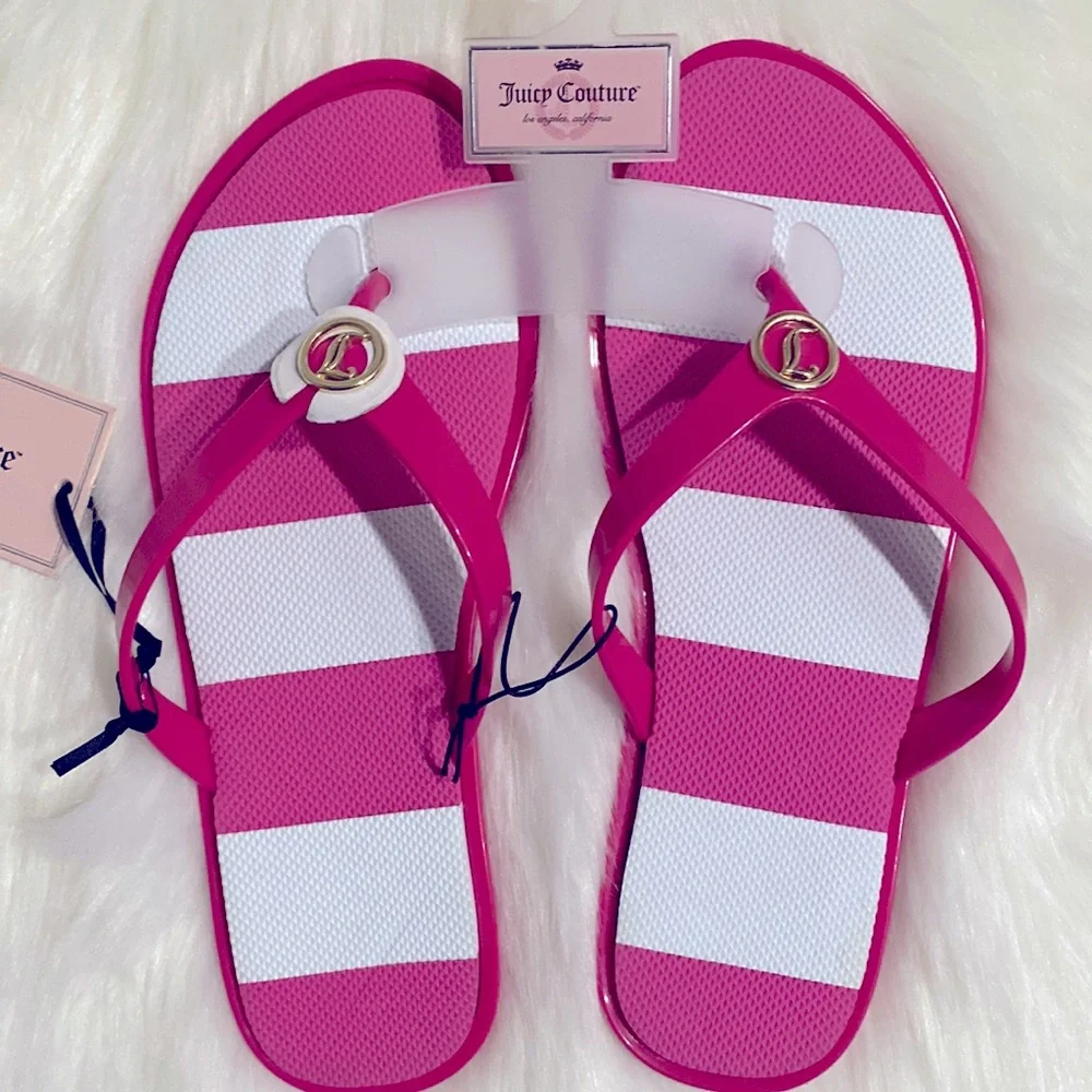 🩷PRICE IS FIRM🩷Juicy Couture Pink Large tote bag and Sandals NWT